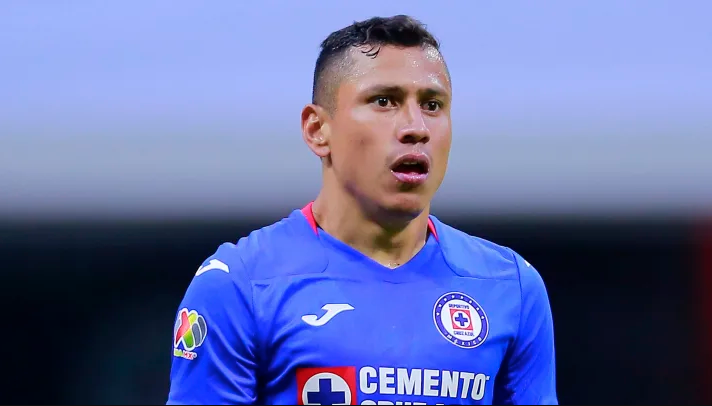 En Cruz Azul Hablaron Con ‘cata Domínguez Y Evalúan Su Futuro Tras Polémica Por Fiesta 4753