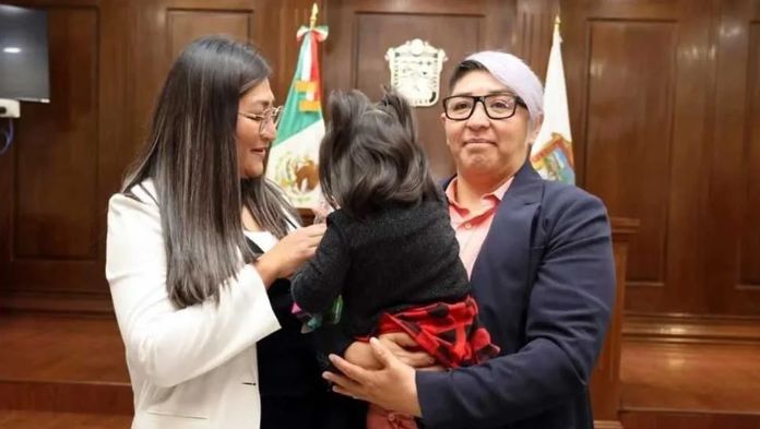 Mujeres logran primera adopción homoparental del Edomex