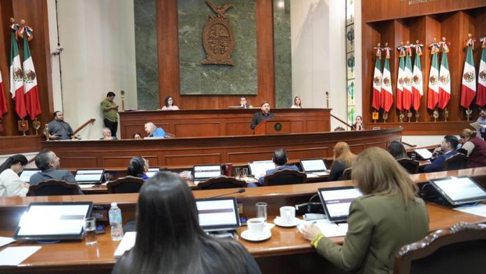 Congreso de Sinaloa aprueba sancionar con prisión la manipulación de imágenes con IA que afecten intimidad sexual