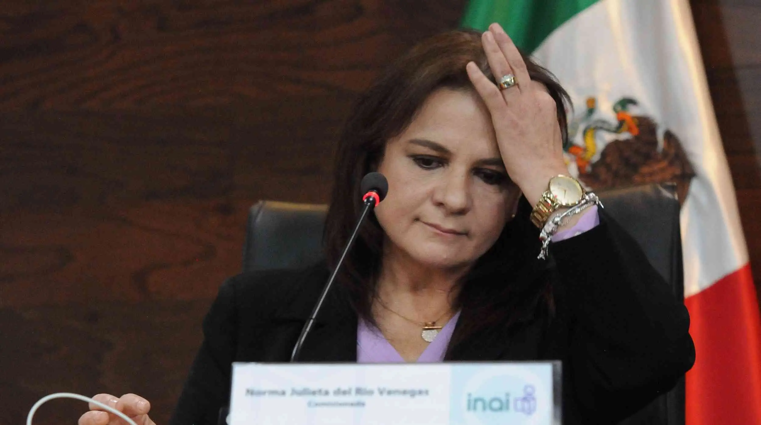 SADER debe informar si personas que se desempeñan como técnicos especializados cumplen con perfil: INAI