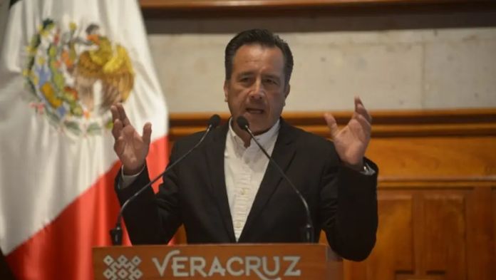 Detenidos en Martínez de la Torre realizaban halconeo: Cuitláhuac