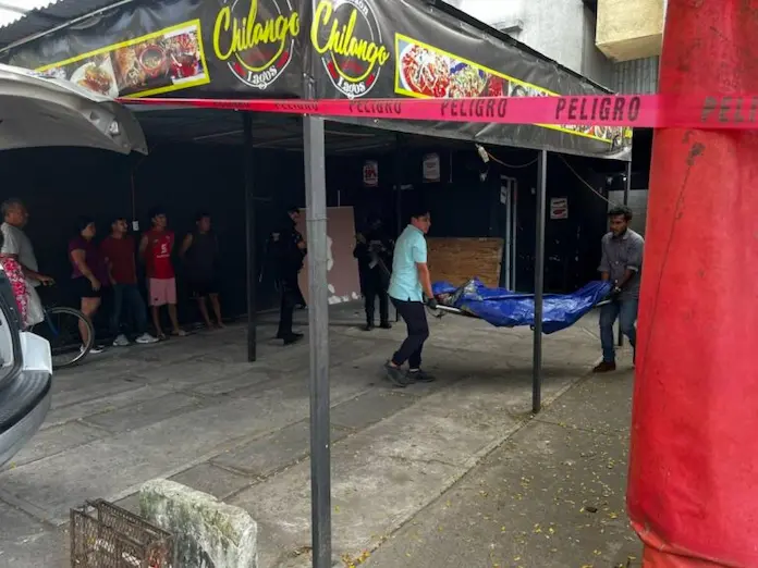 Masculino se priva de la vida en vía pública en Medellín de Bravo