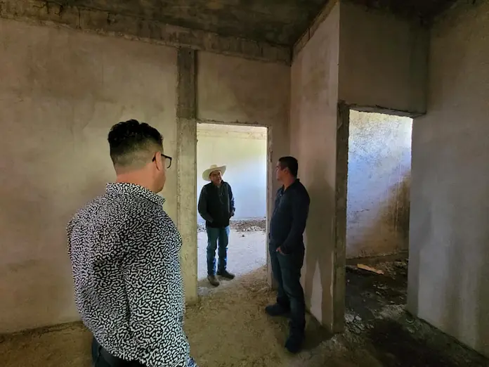 Supervisan las nuevas instalaciones del DIF Municipal de Catemaco