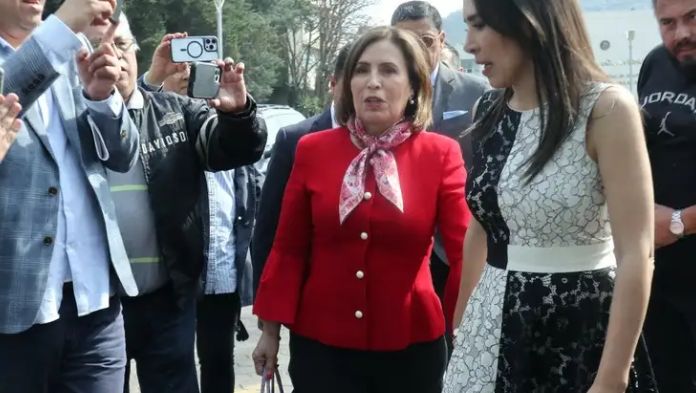 Juez niega orden de aprehensión contra Rosario Robles por delincuencia organizada