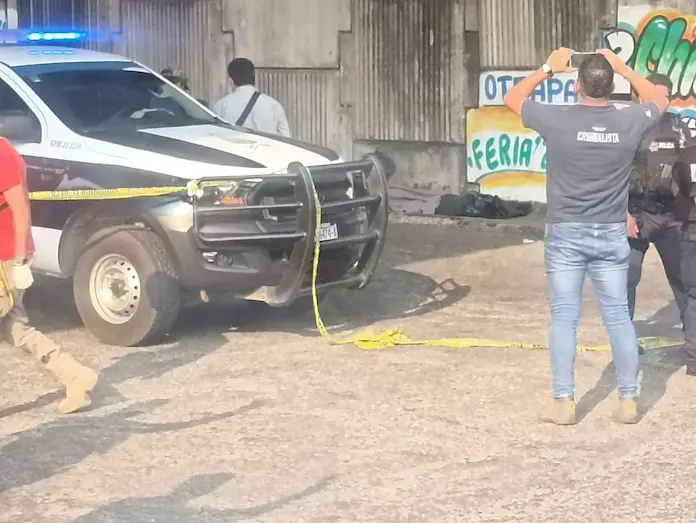Abandonan cuerpo desmembrado en Cosoleacaque