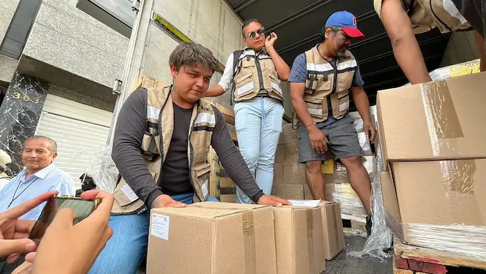 En Puebla roban 2 mil boletas electorales