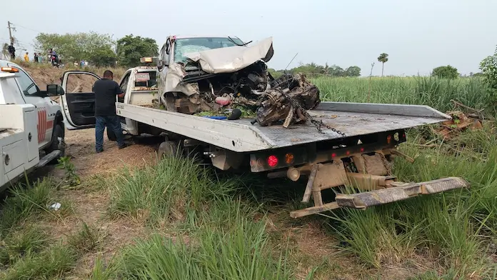 Trágico accidente, cuatro mujeres fallecen tras volcadura de su vehículo en Chacaltianguis
