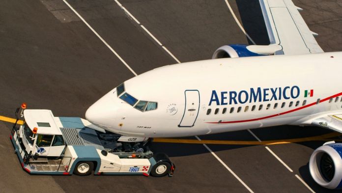 Sobrecargos preparan huelga en Aeroméxico para el sábado 1 de junio