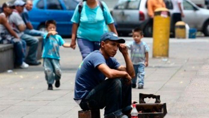 El empleo precario continúa en México; trabajan 16.45 millones en el sector informal
