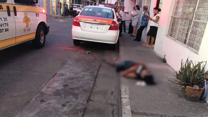 Masculino muere al caer de su propia altura en Tuxpan