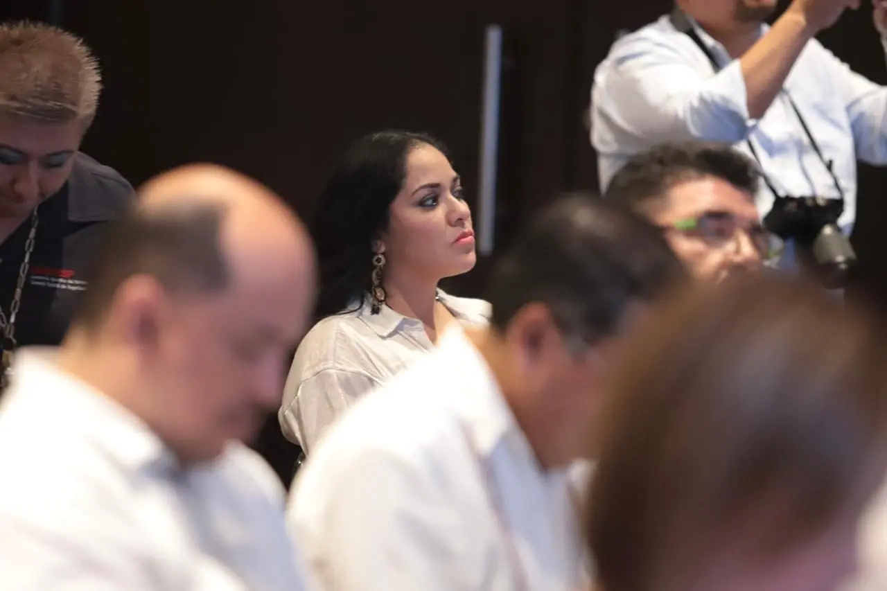 Alcaldesa de Santiago Tuxtla asiste a Sesión Ordinaria del Consejo Estatal de Seguridad Pública