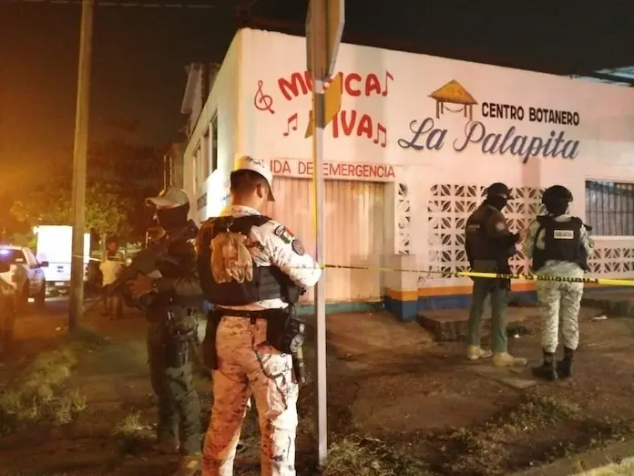 Ej€cutan a mesero en Coatzacoalcos