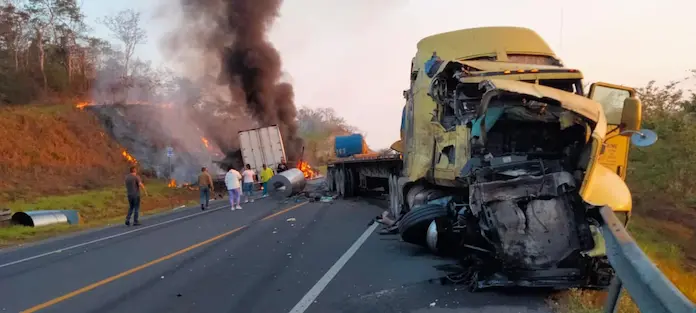 Fatídico accidente sobre la autopista Tuxpan-Tampico; 1 muerto