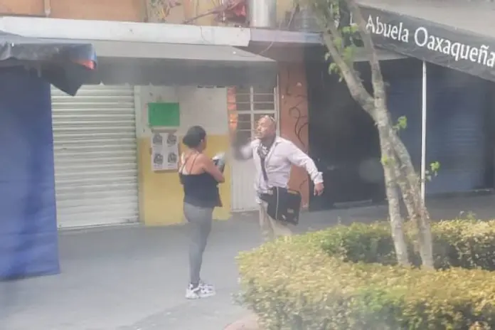 Sujeto armado causa pánico en Xalapa