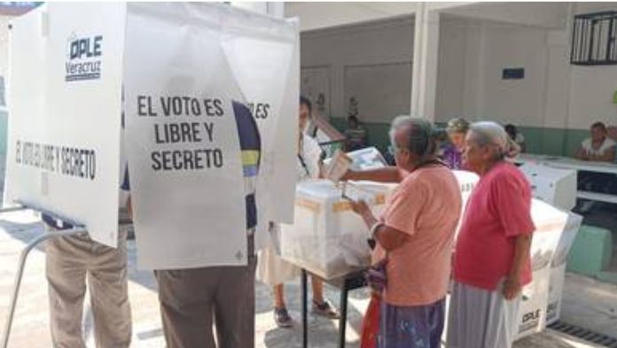En las elecciones no hubo participación de jóvenes ni clase media dice analista político