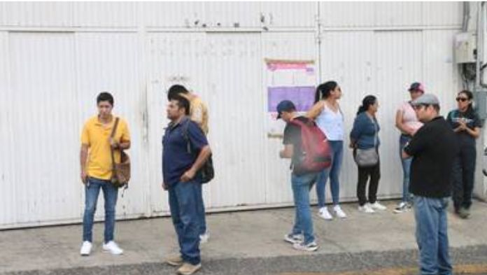 Capturistas del PREP acusan a empresa de Sinaloa de no pagarles