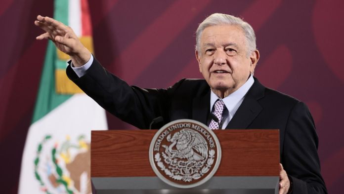 AMLO niega que haya un desbordamiento del flujo migratorio en México