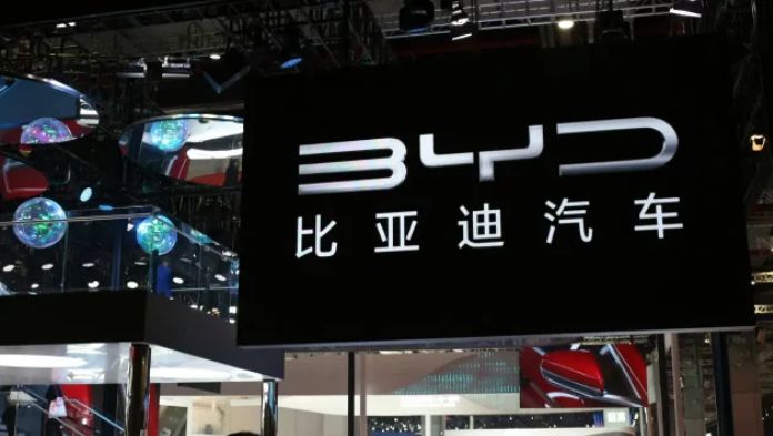 Automotriz china BYD anuncia construcción de planta en México