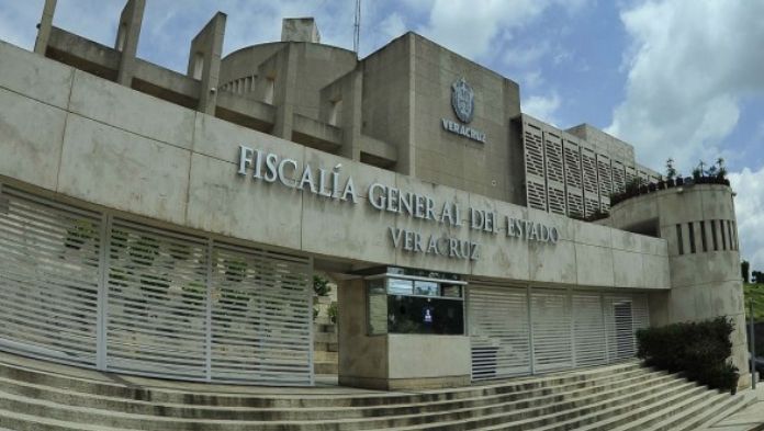 Anuncia Gobernador estímulos fiscales a dueños de autos con adeudos de verificación