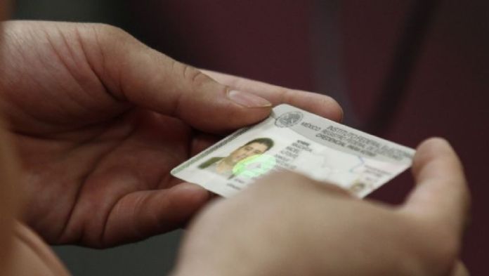 Quedan inservibles 1.8 millones de credenciales del INE tras elecciones