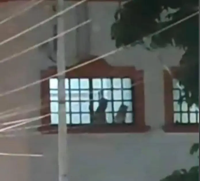 Despiden a empleados de Huixtla por actos indecorosos en el palacio municipal