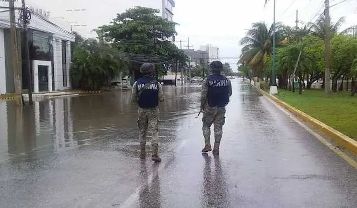 Activan el Plan Marina en Tamaulipas y Veracruz ante el posible impacto de ciclón tropical previsto para la noche del miércoles