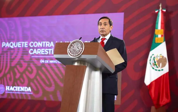 Rogelio Ramírez de la O seguirá en Hacienda con Sheinbaum, adelanta AMLO