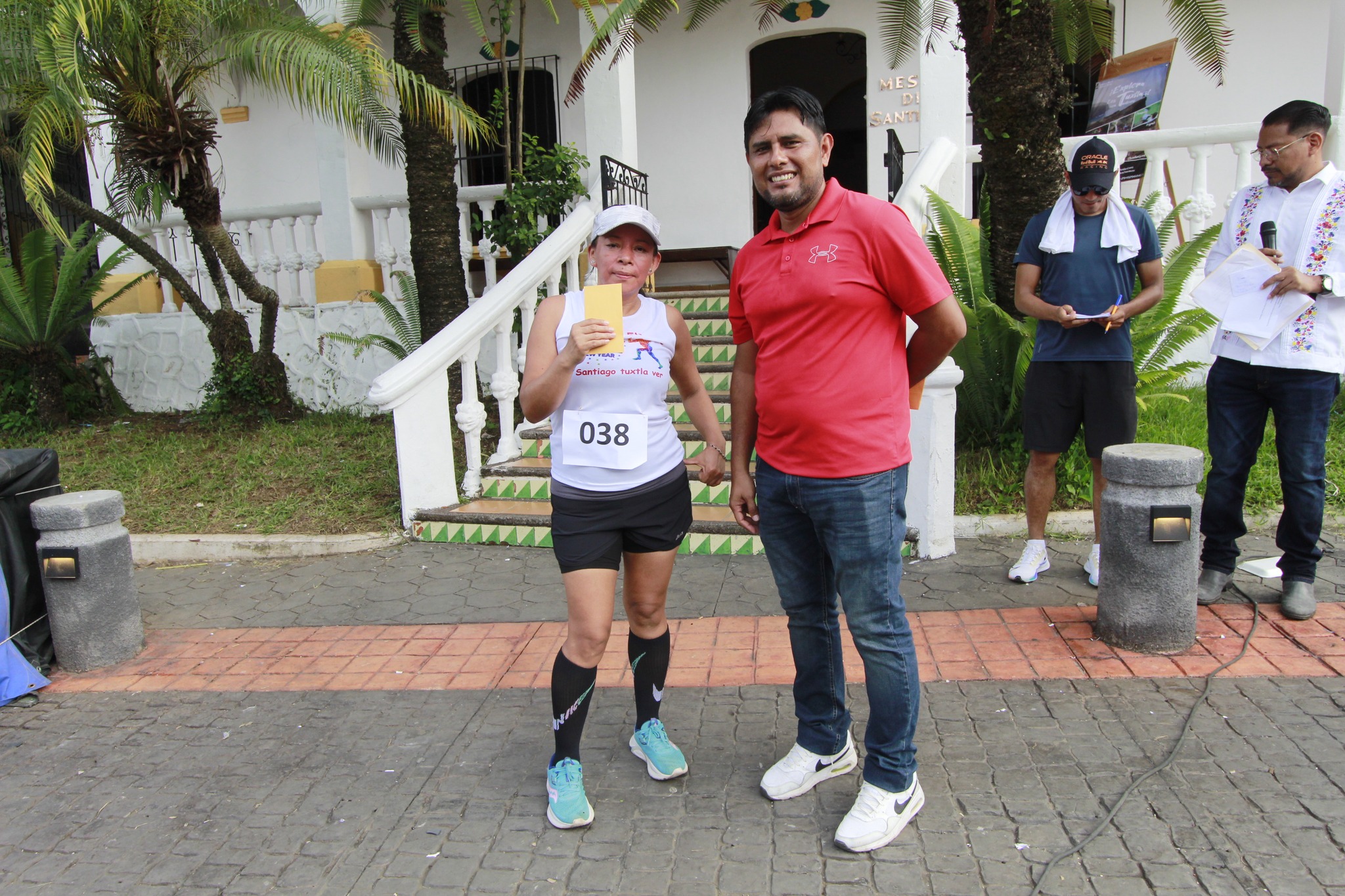 Realizan  la Carrera de Atletismo en las categorías Libre y Máster en Santiago Tuxtla