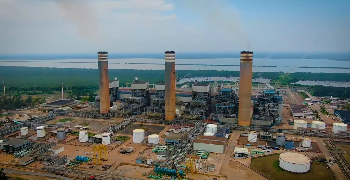 El millonario regalo de la CFE al gobierno de Cuba: envió toneladas de equipo de sus centrales como asistencia humanitaria