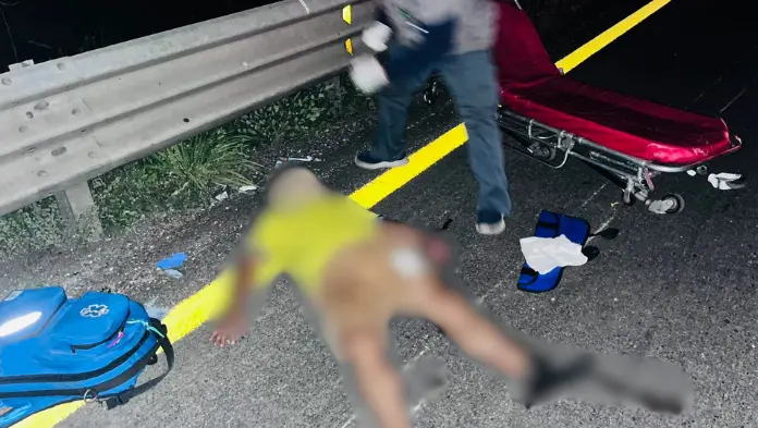 Embisten a motociclista sobre la carretera La Tinaja-Cosoleacaque