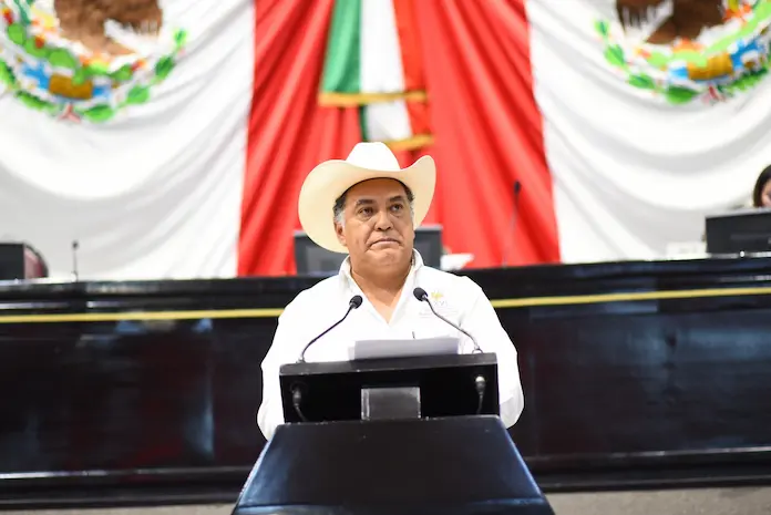 Pide Diputado garantizar libre tránsito en camino del sur de Veracruz