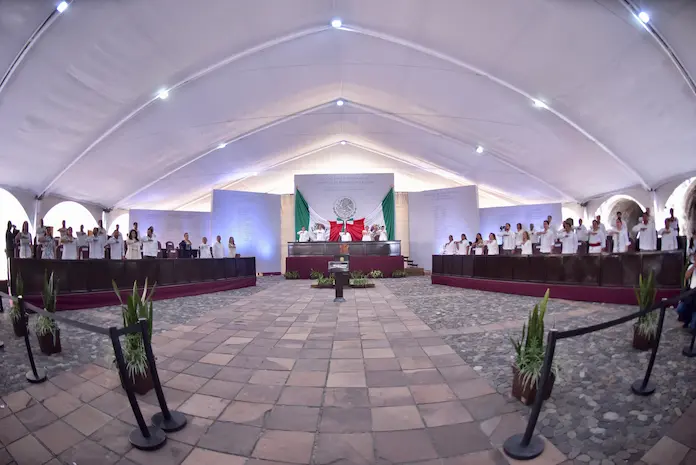 Celebra el Congreso 200 años del Poder Legislativo de Veracruz