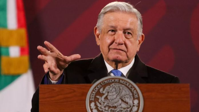 Pide AMLO quitar requisito de experiencia para ser juez