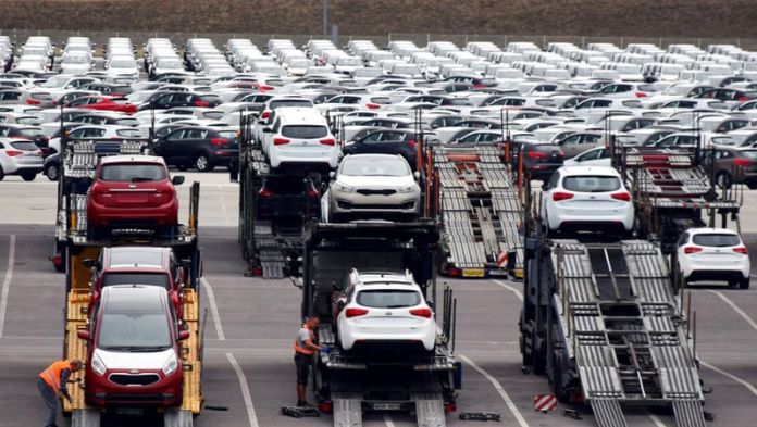 Crece exportación de vehículos en México, revela Inegi