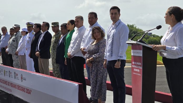 Banderazo de inicio del operativo «Vacaciones Seguras 2024» en Veracruz