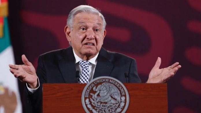 López Obrador se despide con récord en deuda pública equivalente a la mitad del PIB