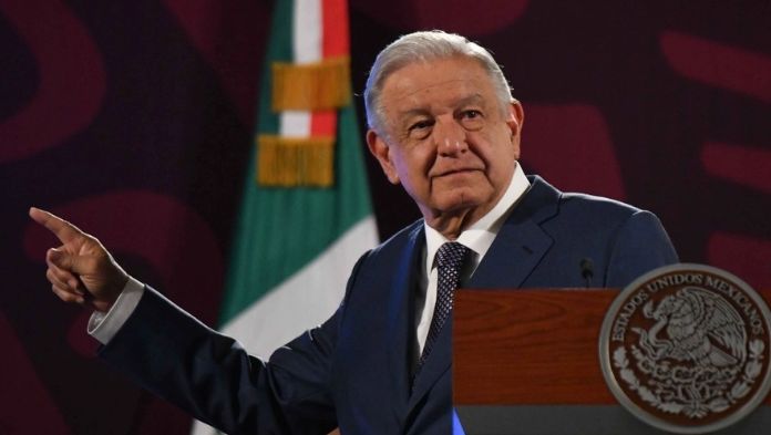 Critica AMLO llamado de NYT para “rechazar” voto a favor de Trump
