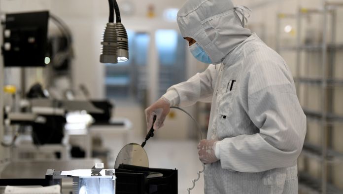 EU desarrollará semiconductores con México, Panamá y Costa Rica