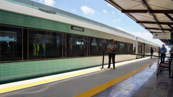CFE electrificará 44% del recorrido total del Tren Maya