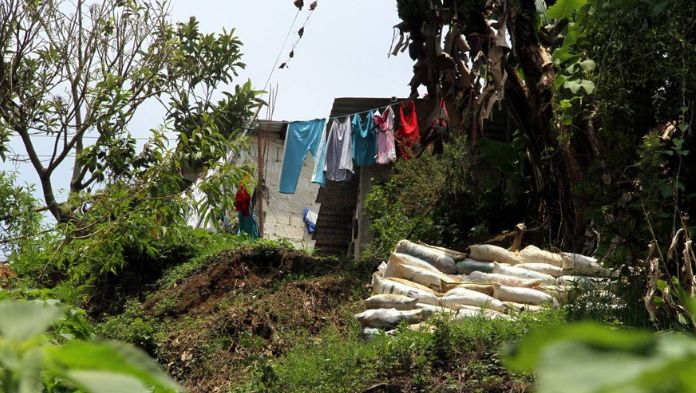 Unión Europea donará 7 mil 200 casas prefabricadas a indígenas de Veracruz