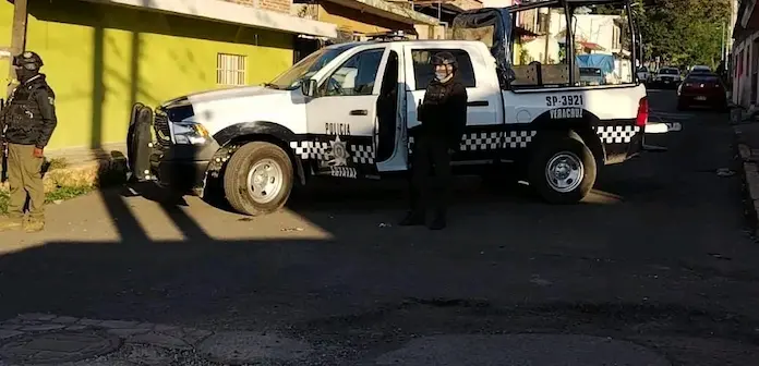 Lo 4sesinan a puñaladas