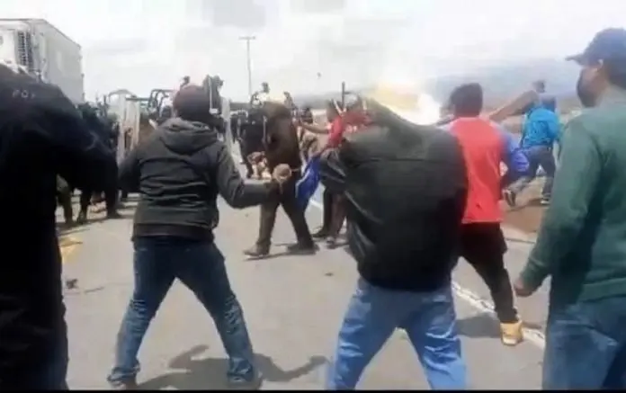 AMLO reprueba actuar de la policía Totalco; no debió usarse fuerza pública