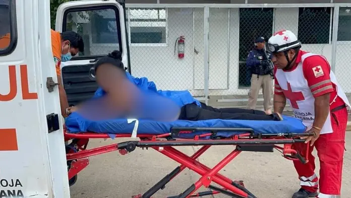 Balean a mujer en Oluta