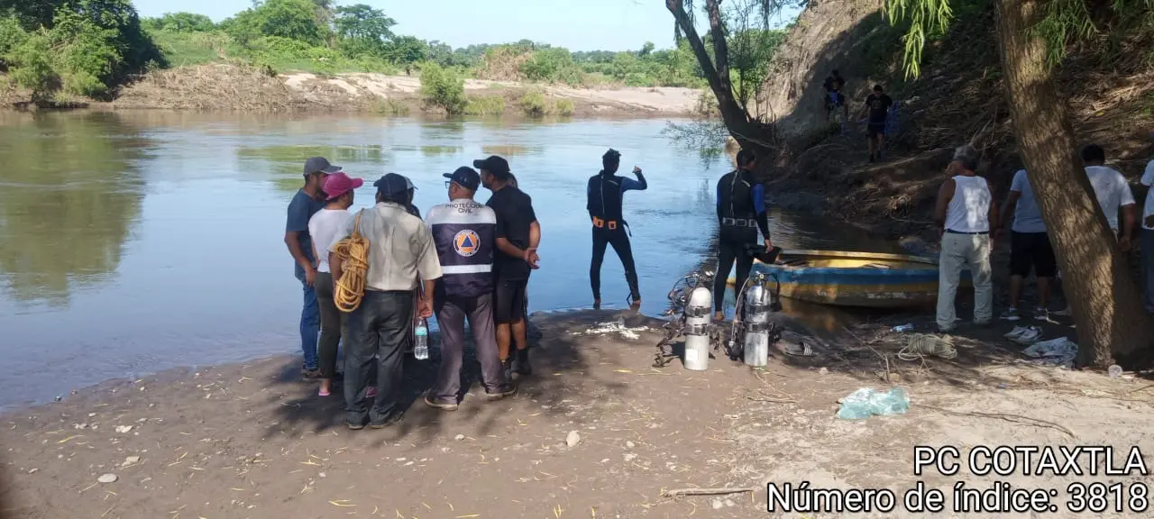 Buzos de SEMAR se suman a la búsqueda de Ángel, menor desaparecido en río Cotaxtla