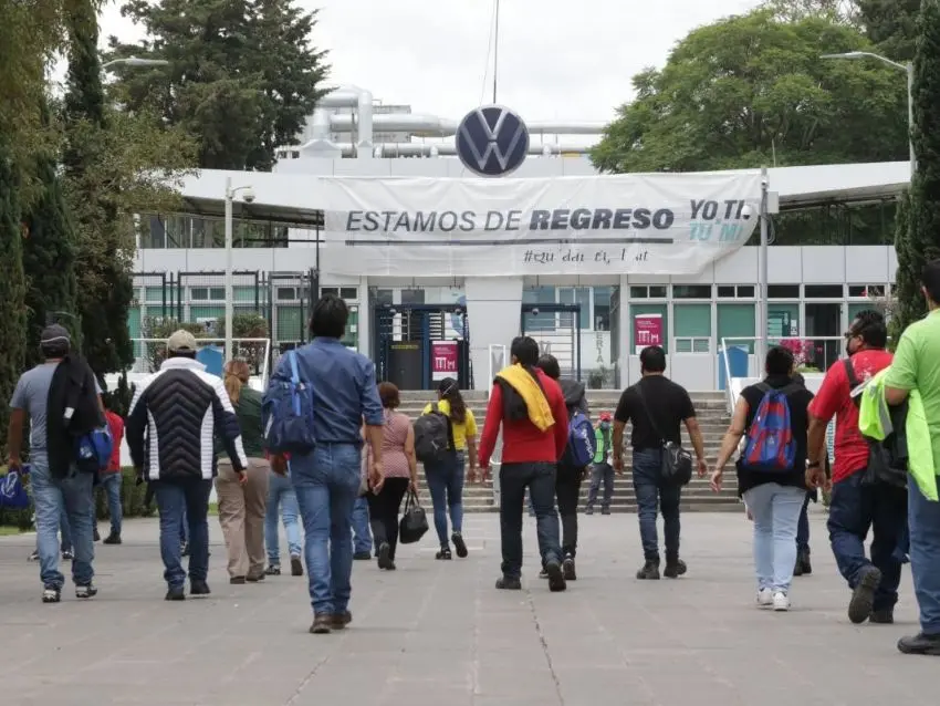 Acuerda sindicato de Volkswagen México incremento de 10.59%