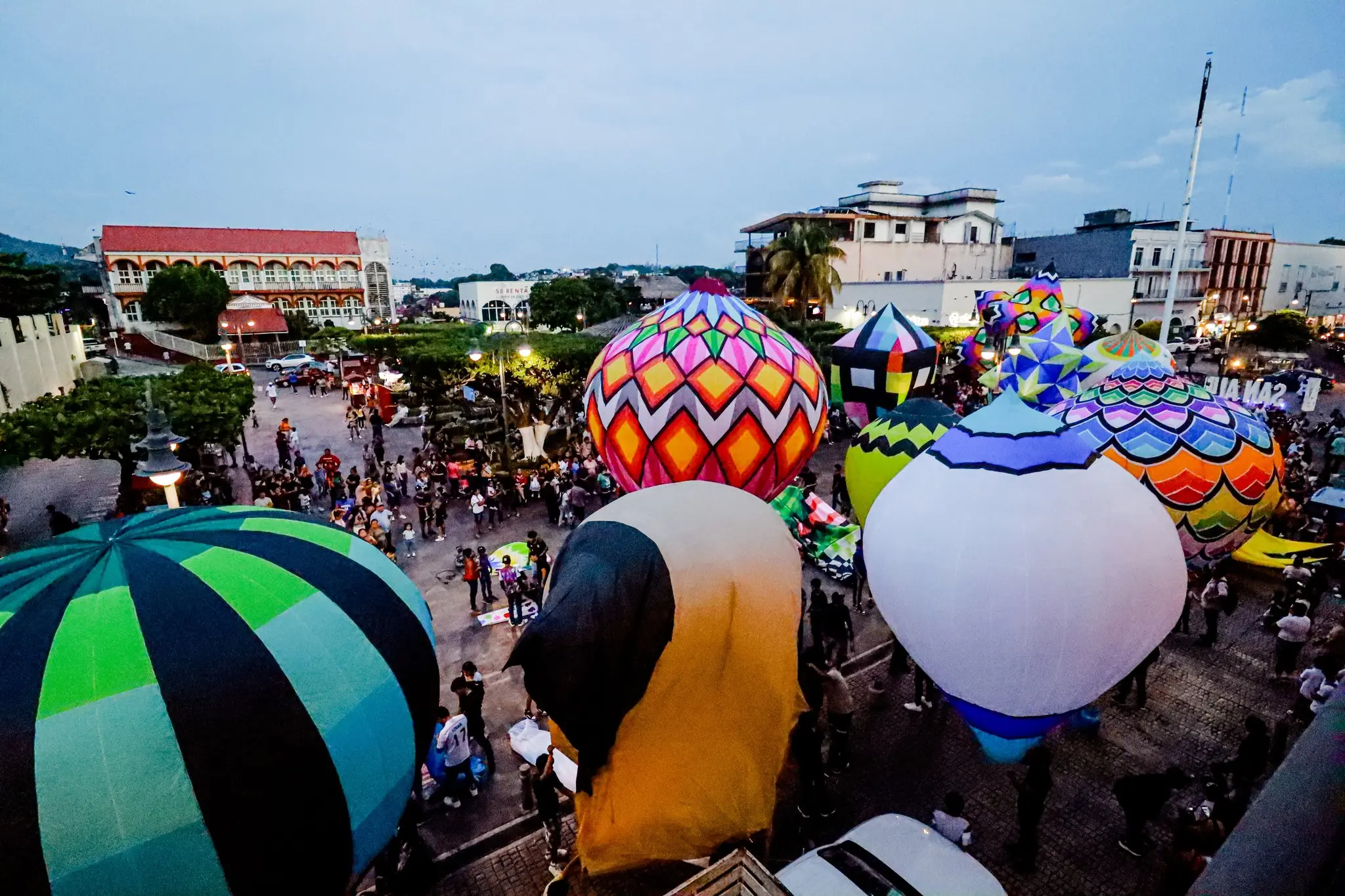 Tercera exhibición de Globo de Papel en San Andrés Tuxtla