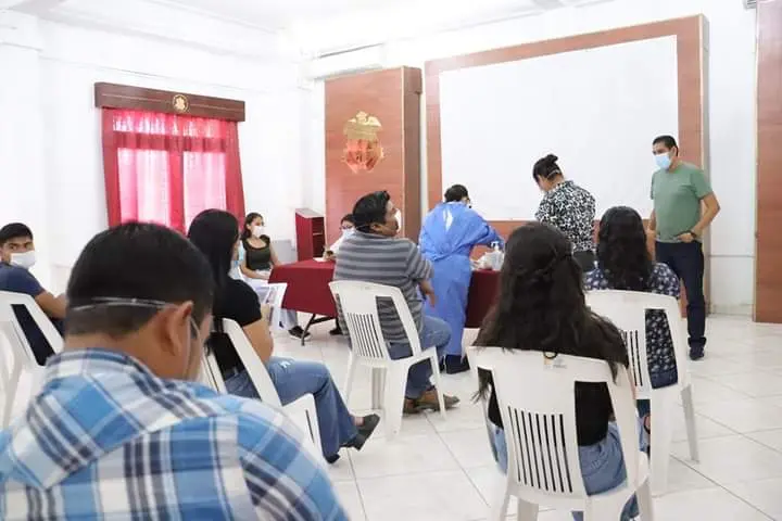 Realizan pruebas rápidas de COVID a personal de Ayuntamiento de San Andrés Tuxtla