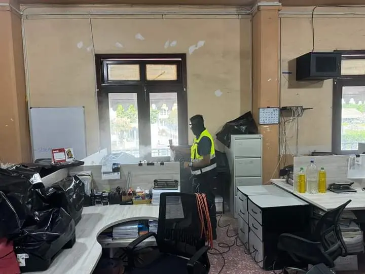 Realizan esterilización y nebulización de oficinas del Palacio Municipal de San Andrés Tuxtla