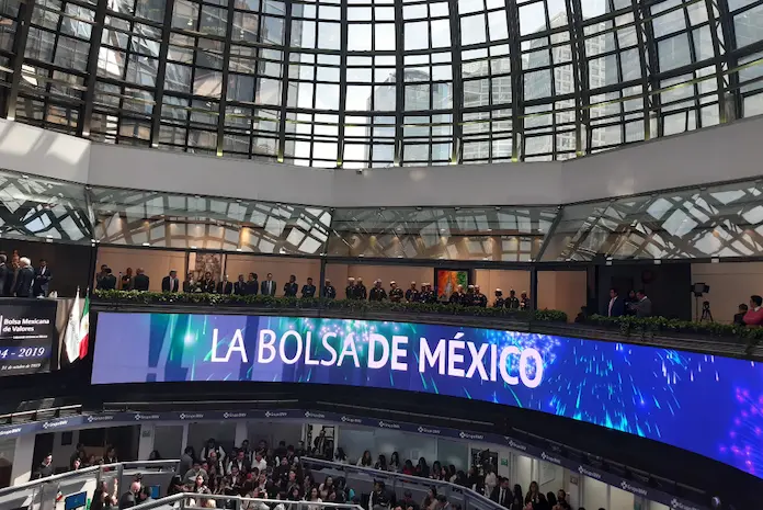 ‘Lunes Negro’ impacta a bolsas de valores en México