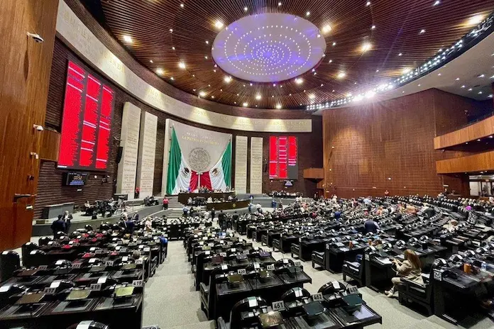 Proyecto del INE da mayoría calificada a Morena y aliados en la Cámara de Diputados